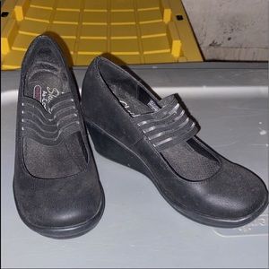Sketcher wedges size 6.5